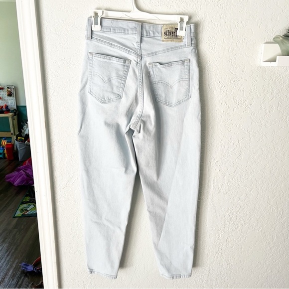 Levi’s Jeans 27 Silver Tab Light Wash High Rise Tapered Retro Urban Outfitters - Picture 5 of 6